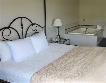 Landing And Hotel 3*
